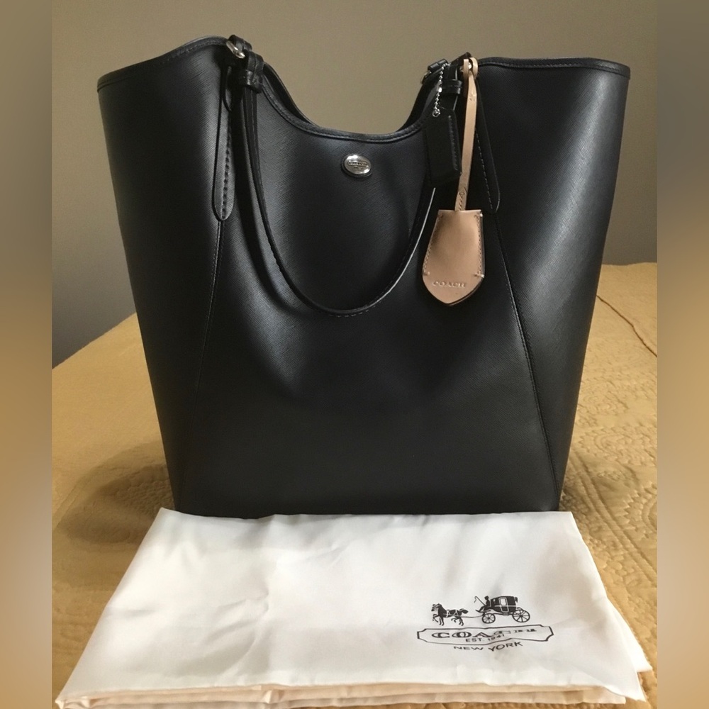 Coach Carry-All Tote Bag